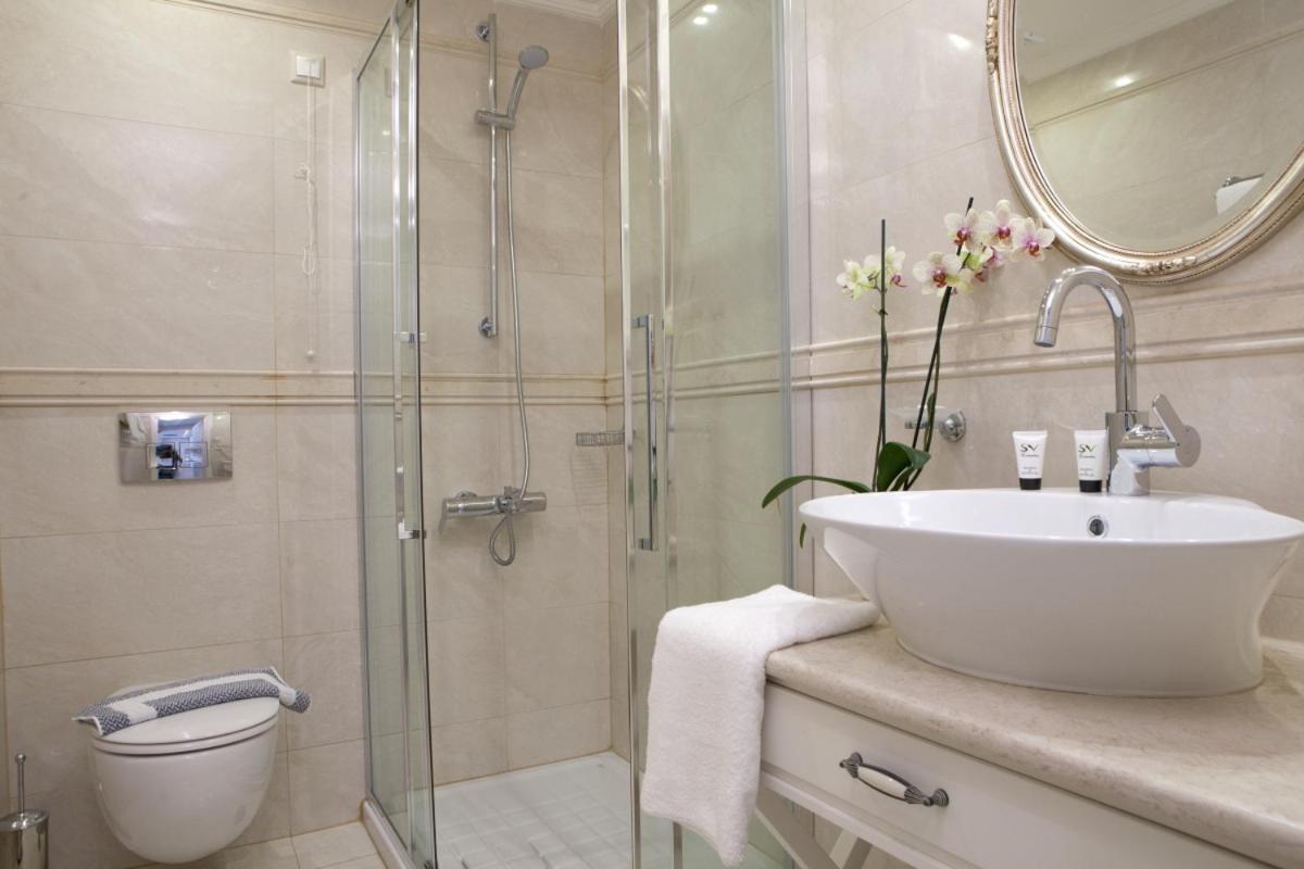 Royal Nidri Hotel Kültér fotó